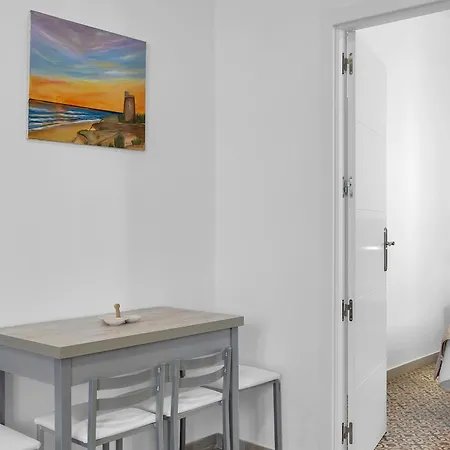 Guzman B Apartment *